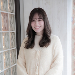 戸邉 はるか